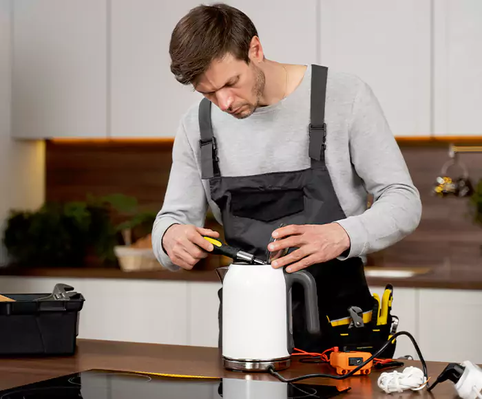 Skilled Blender Technicians: Your Small Appliance Repair Experts for Rahway, NJ